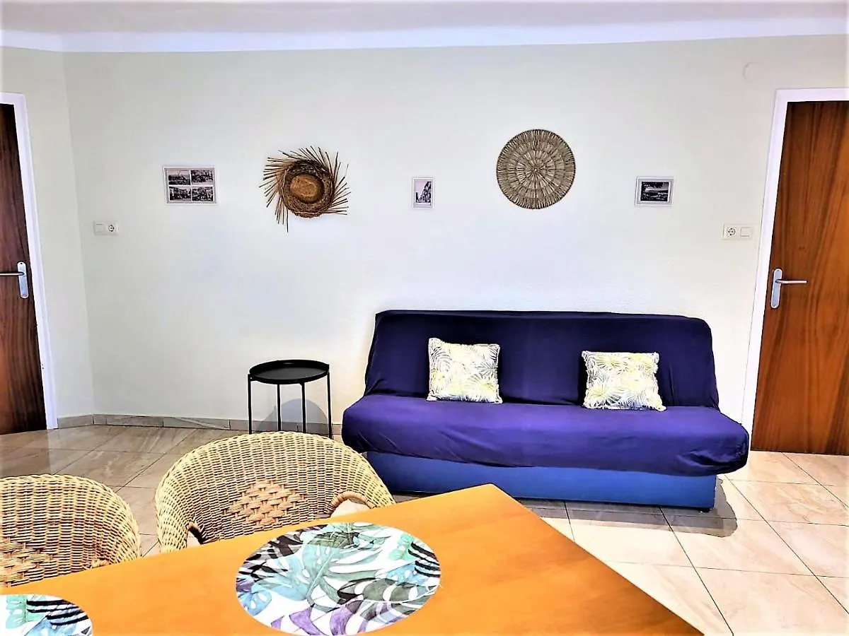 Global Immo 3349 La Solana Apartment Roses